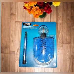 NWT HART Cleaning Brush with Extension Wand